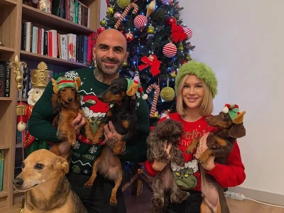 Znany influencer ubrał choinkę. Internauci w szoku. „To chyba za wcześnie!”