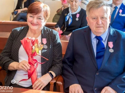 Pary z Jaworzna uhonorowane za 50 lat małżeństwa