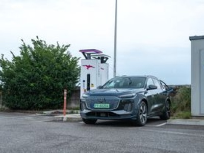 Elektryki w Polsce rosną w siłę. Trend może jednak wkrótce zwolnić