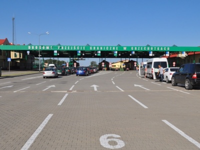 Mimo sankcji Polacy wciąż jeżdżą do Rosji. Nowe autobusy ruszają z Warszawy!