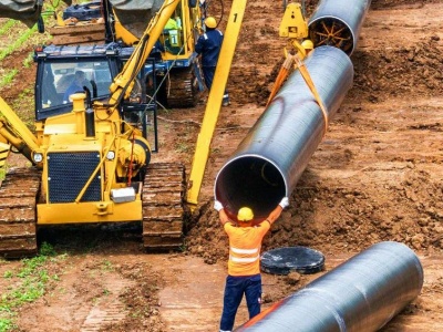 Połączy Bałtyk z centrum Polski. Budowa 250-kilometrowego gazociągu na półmetku