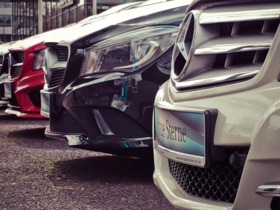 Jak powinna wyglądać umowa kupna-sprzedaży samochodu?