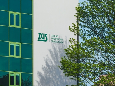 Lawina korekt w ZUS i urzędach skarbowych