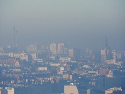 Prof. Lekston: Dzieci wdychają więcej zanieczyszczeń niż dorośli