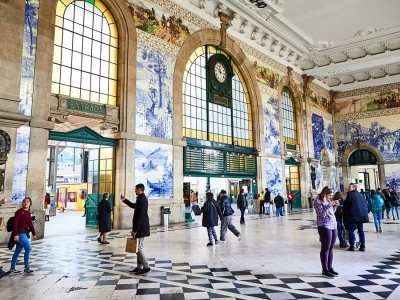 Unia chce, byś wybrał pociąg zamiast samolotu. Ma świetny plan