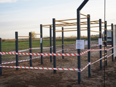 W Jonkowie wykorzystali granty PSE. Powstała strefa do ćwiczeń na świeżym powietrzu