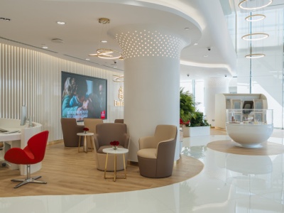 Linie lotnicze Emirates otwierają pierwszy sklep