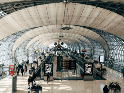 Kolejny incydent z dronem na lotnisku. Podjęto natychmiastowe działania