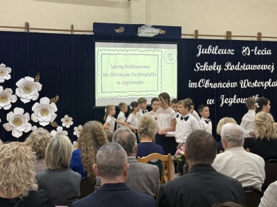 Szkoła w Jegłowniku świętowała 80-lecie