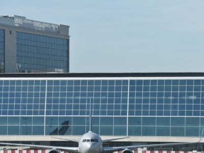 Zakłócenia na europejskich lotniskach. Powodem drony