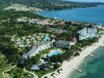 Mieszkańcy wyspy chcą powrotu turystów. Wyznaczono datę