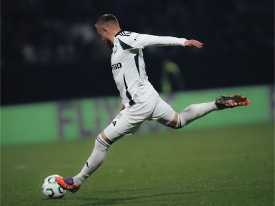 Legia w kryzysie podejmuje Termalikę. Jaki typ zagrać z ofertą powitalną TOTALBET?