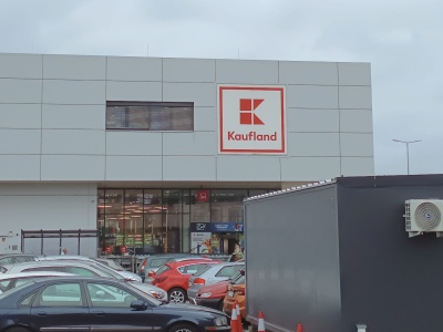 Butelka od wina trafi do systemu kaucyjnego. Testy już trwają