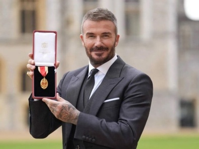 David Beckham pasowany na rycerza