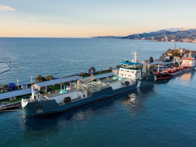 Polska bunkierka LNG - strategiczna konieczność w dobie żeglugi Net-Zero oraz możliwość rozwoju dla polskich firm sektora morskiego