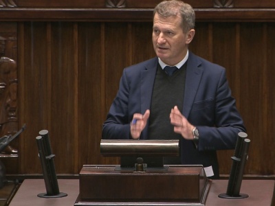 Nowe korzyści i nowe obowiązki biur podróży – Sejm zmienił ustawę o imprezach turystycznych