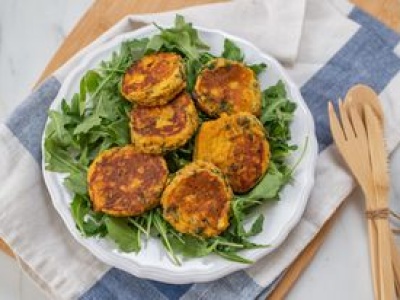 Ścieram zamiast ziemniaków i robię pyszne placki. Najlepsze na jesienny obiad