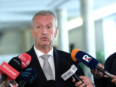 „Rzecznik nie powinien kłamać”. Zaostrza się spór na linii rząd – prezydent