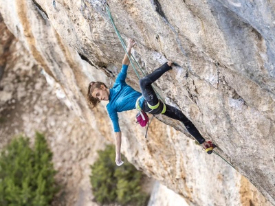 Na onsajtowym froncie rządzi Laura Rogora