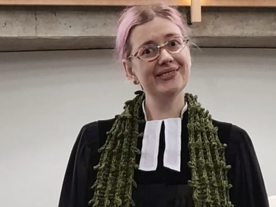 Protestancka „pastor” pobłogosławiła związek czterech sodomitów