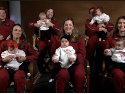 Anioły nieba z Chicago – razem ratują życie i razem zostaną mamami