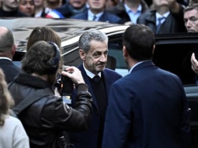 Nicolas Sarkozy zwolniony z więzienia