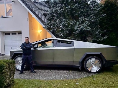 Mentzen testuje zabawkę za 100 tysięcy dolarów! Nie nadaje się na trasy