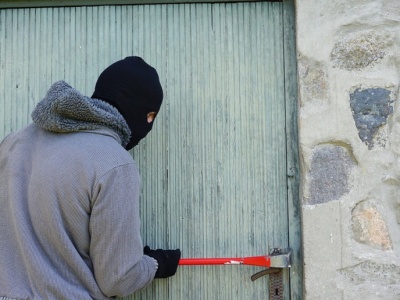 Aktywiści planują ataki na gospodarstwa. Związek zawodowy ostrzega i radzi jak się bronić