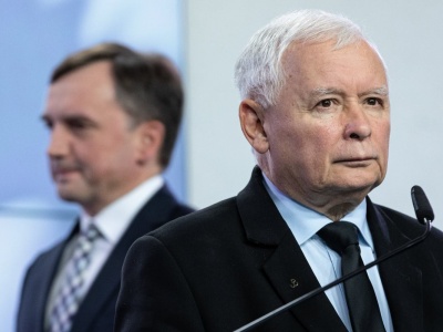 Kaczyński grzmi o 