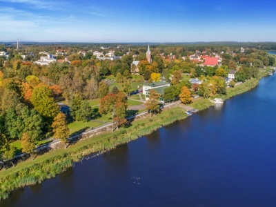 Morski klimat i rytuały spa: jak spędzić tydzień wakacji w Birsztanach?