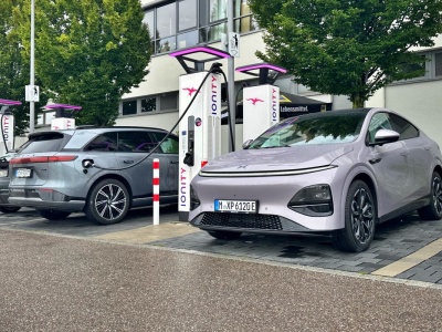 Nowy podatek tylko dla kierowców samochodów elektrycznych? Ile przejedziesz tyle zapłacisz