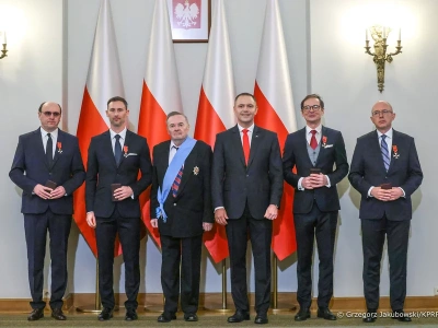 Poczobut, Uznański-Wiśniewski, Łysiak, Babiarz. Prezydent wręczył odznaczenia
