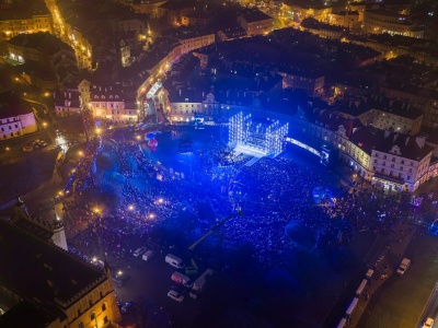 Tłumy na koncercie „Polska na Tak!” w Lublinie. Wydarzenie oglądano w całym kraju