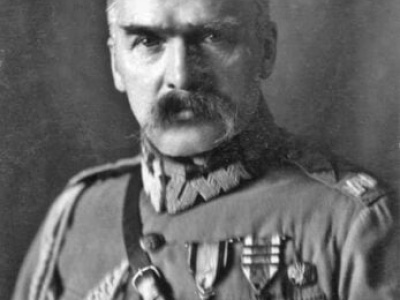 Mity o Piłsudskim. Dlaczego propaganda bolszewicka i putinowska tak nie lubi polskiego marszałka?