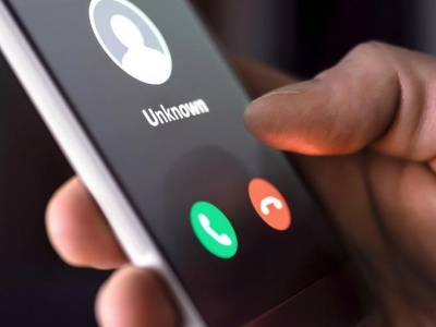 Masowe oszustwo na WhatsApp uderza w urzędników Wysp Kanaryjskich