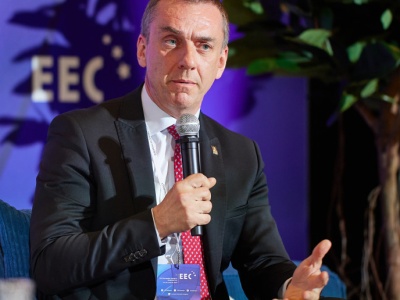 Technika poszła do przodu. Transport na wezwanie mógłby realizować autonomiczny bus