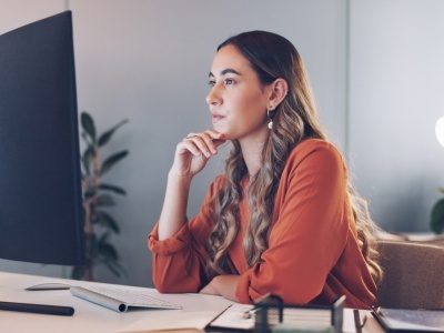 Człowiek mówi, AI pisze kod. Aż sama spróbowałam 