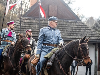 Niepodległość z galicyjskim rozmachem! Widowiskowe obchody 11 listopada w Miasteczku Galicyjskim