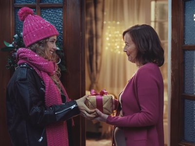 T-Mobile już zaczyna święta. Smartfony od 5 zł i prezenty dla klientów