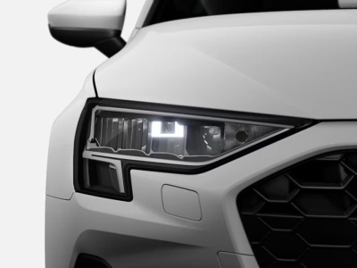 Audi zaszalało. Model A3 jest tańszy, niż Peugeot 308