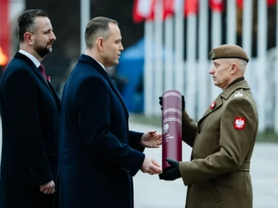 Prezydent awansował na stopień generała dywizji wojskowego przez lata służącego w Bydgoszczy