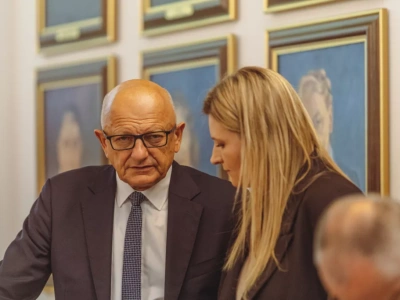 Miał być deszcz pieniędzy, będzie jeszcze większy minus. Dług Lublina wzrośnie do 2,6 mld zł