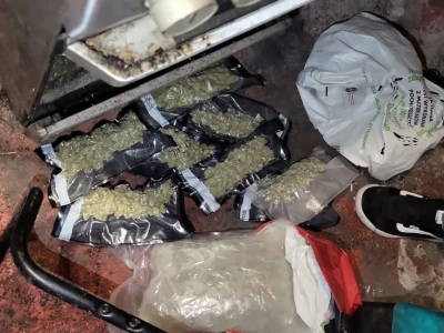 Marihuana w przesyłce ze Stanów Zjednoczonych. W ten sposób gang przemycał narkotyki do Polski