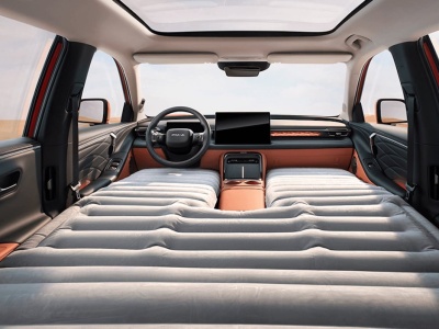 Ten chiński SUV potrafi zaskoczyć rodziców małych dzieci. Z dofinansowaniem do elektryków kosztuje 147 900 zł