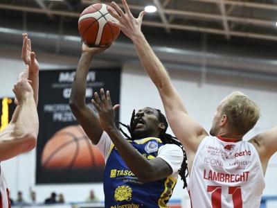 Jedna fantastycznie zagrana kwarta to za mało. Czarni Słupsk ulegli Stali Ostrów Wielkopolski