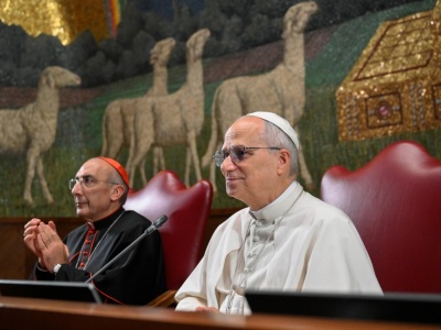 Leon XIV: nauka potrzebuje braterstwa i wysokich standardów