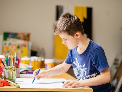 System edukacji specjalnej dla dzieci z ADHD, autyzmem i niepełnosprawnościami w kryzysie