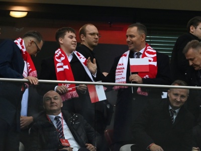 Ciepłe przyjęcie prezydenta Nawrockiego przez kibiców. WIDEO