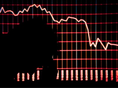 Gigant z Wall Street w poważnych tarapatach. Jeden z największych udziałowców sprzedaje akcje za ponad 30 mln dolarów, a to niejedyny alarm