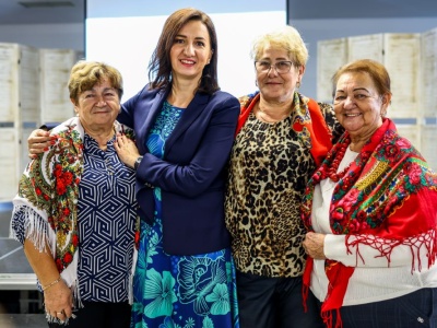 Seniorzy doradzą jak rozwijać gminy. Rusza program 'zaRadny senior’